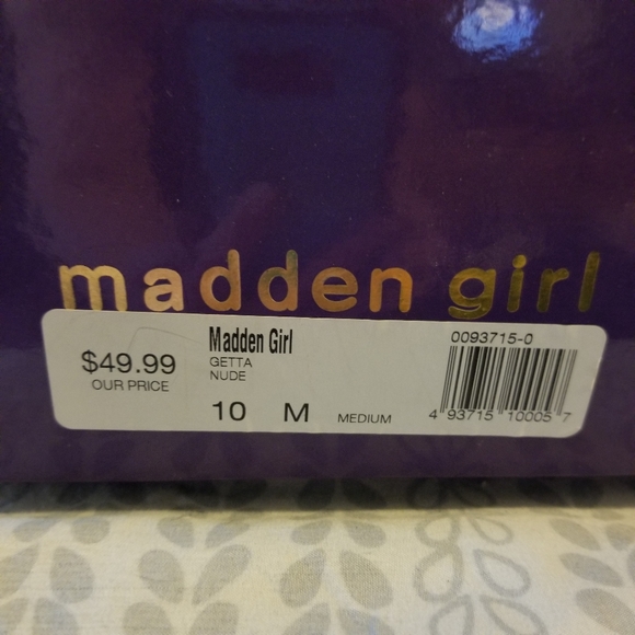 Madden Girl Nude heels. - Picture 2 of 7
